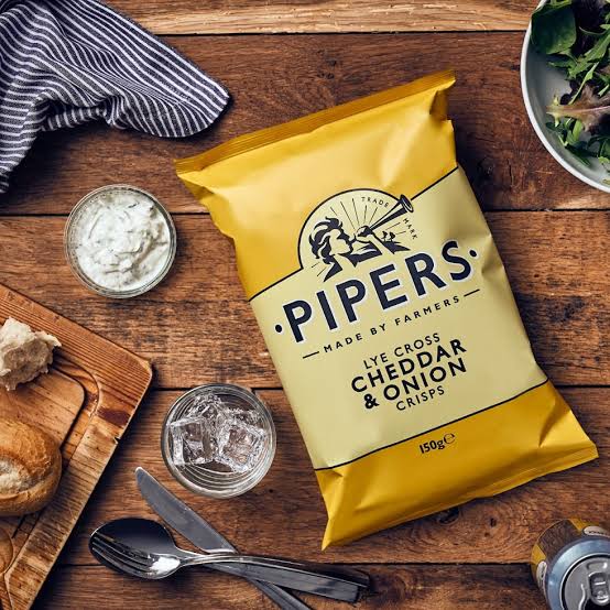 UK Pipers Crisps - White Cheddar and Onion 150gm